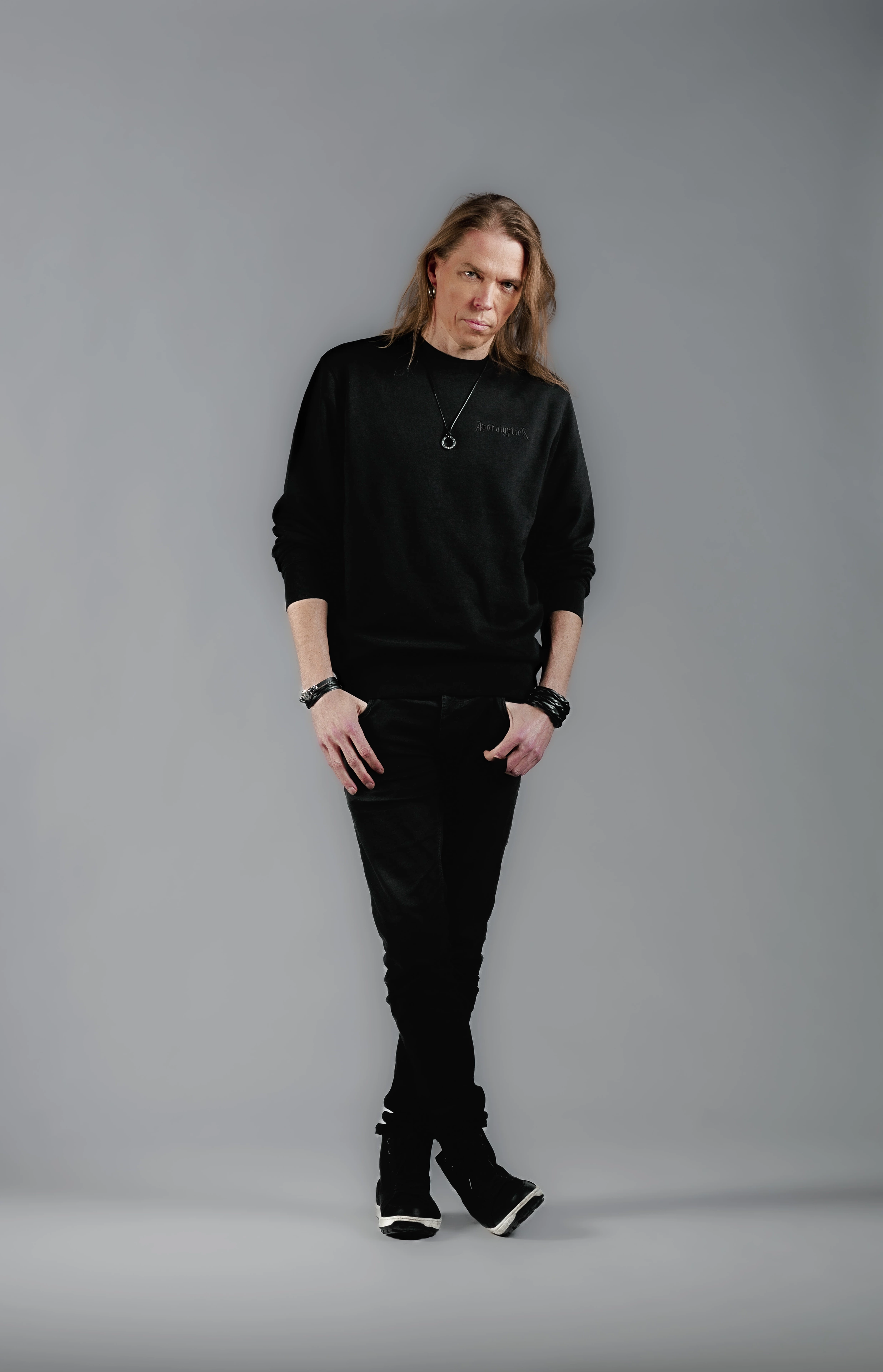 APOCALYPTICA - Black Series · SWEATER 4